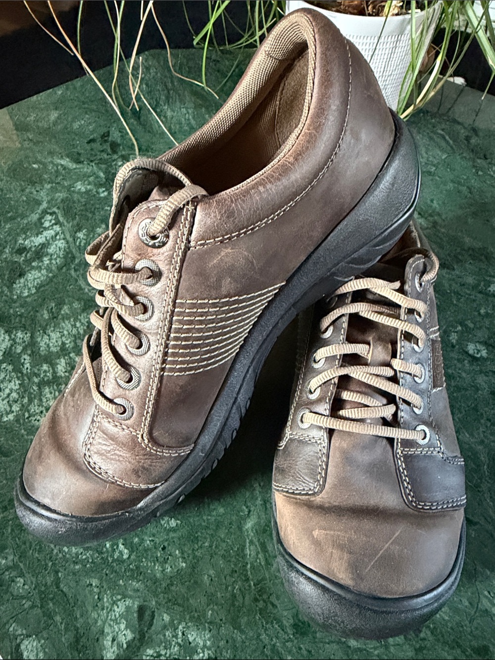 Keen Austin Shoes, Men’s 10